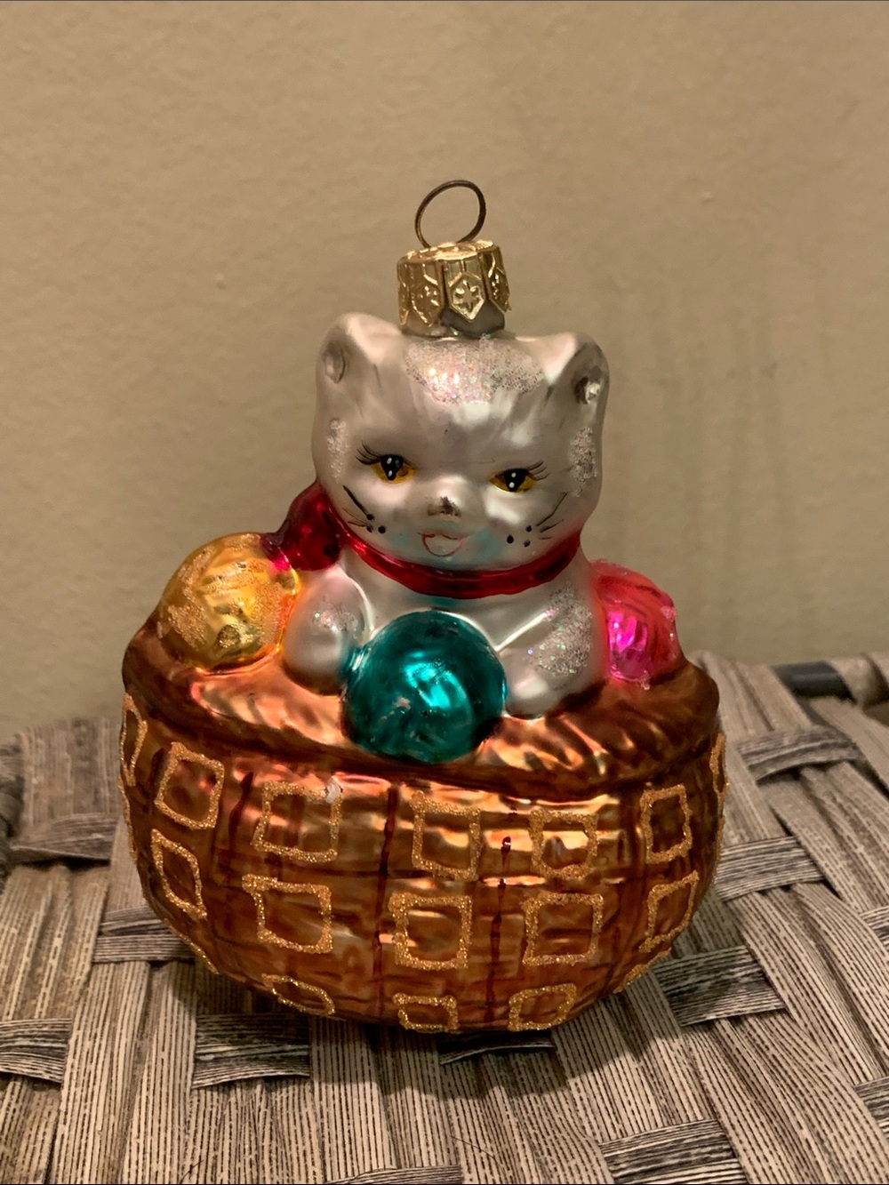 Christopher radko 1997 white cat Christmas ornament